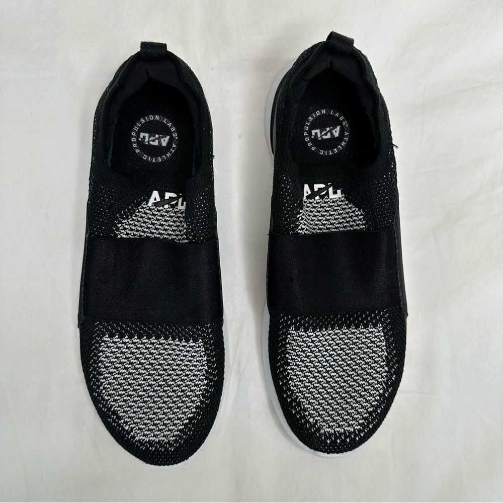 APL SNEAKERS